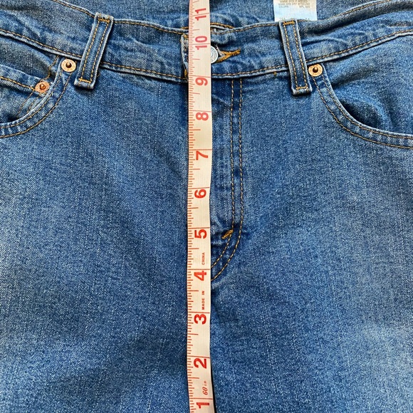 Levi’s Jeans Women's Size 10 Misses Relaxed Bootcut Stretch Denim - Picture 9 of 12